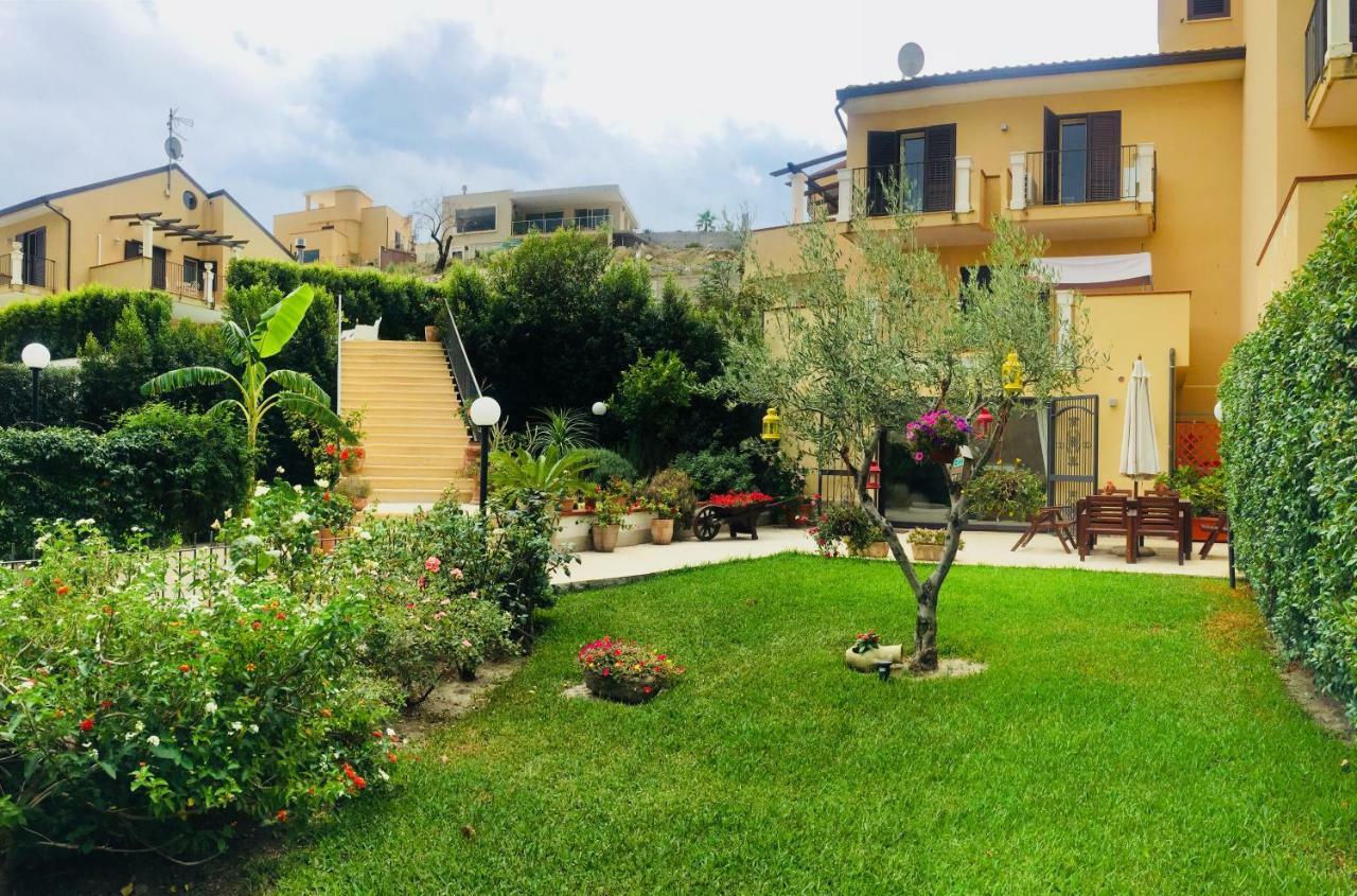 דירות טאורמינה Mastrissa Country House מראה חיצוני תמונה